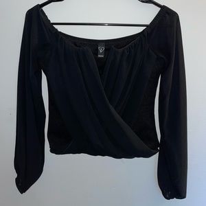 Womens blouse size M. from Windsor